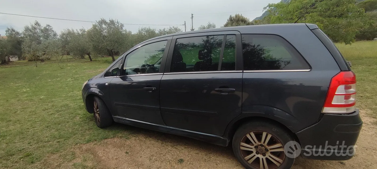 Opel Zafira 2009 photo 3