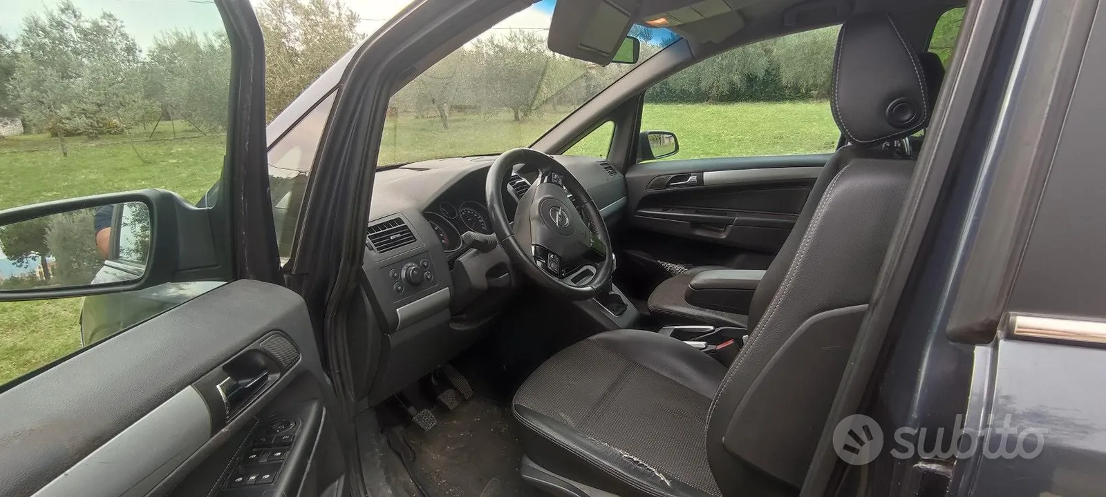 Opel Zafira 2009 photo 4