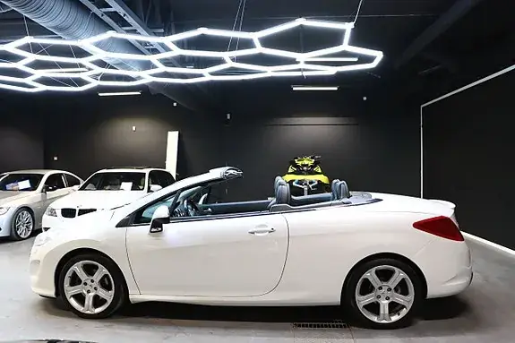 Peugeot 308 2009 photo 5