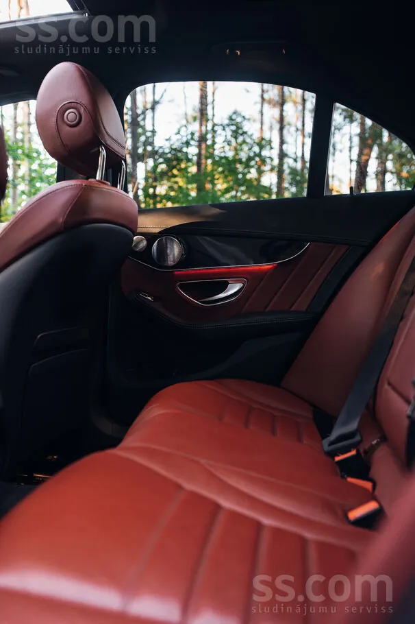 Mercedes-Benz C200 2019 photo 5