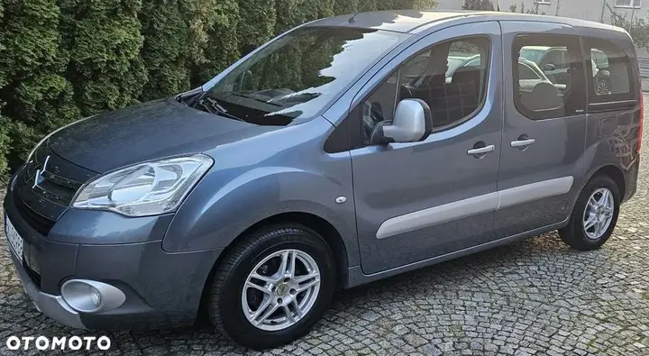 Citroen Berlingo 2011 photo 2