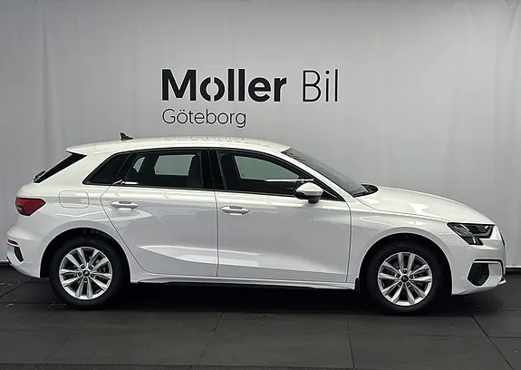Audi A3 2024 photo 2