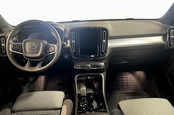 Volvo Xc40 2025 photo 4