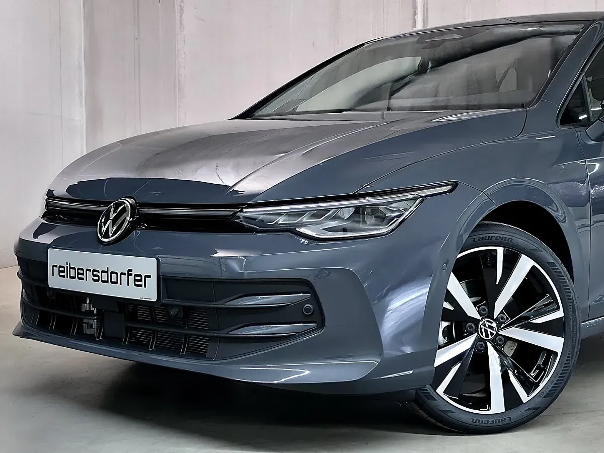 Volkswagen Golf 2026 photo 2