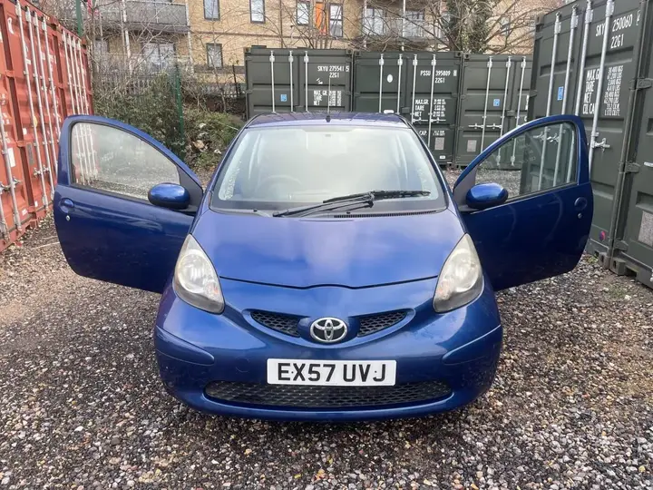 Toyota Aygo 2007 photo 2
