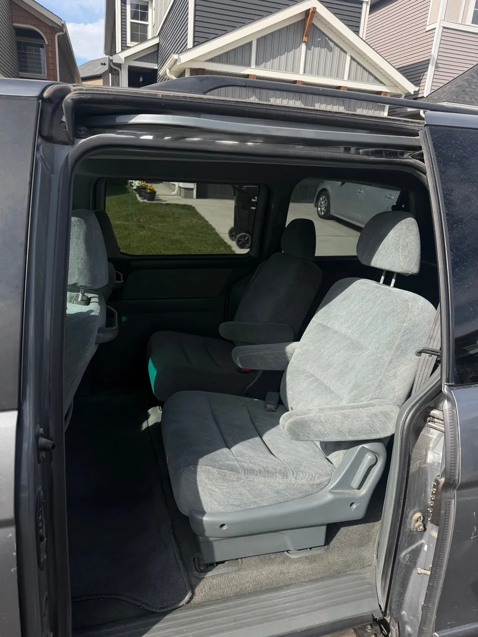 Honda Odyssey 2002 photo 5