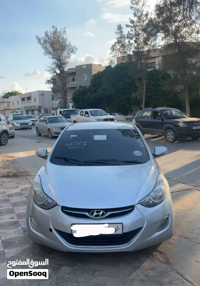 Hyundai Elantra 2012 photo 2