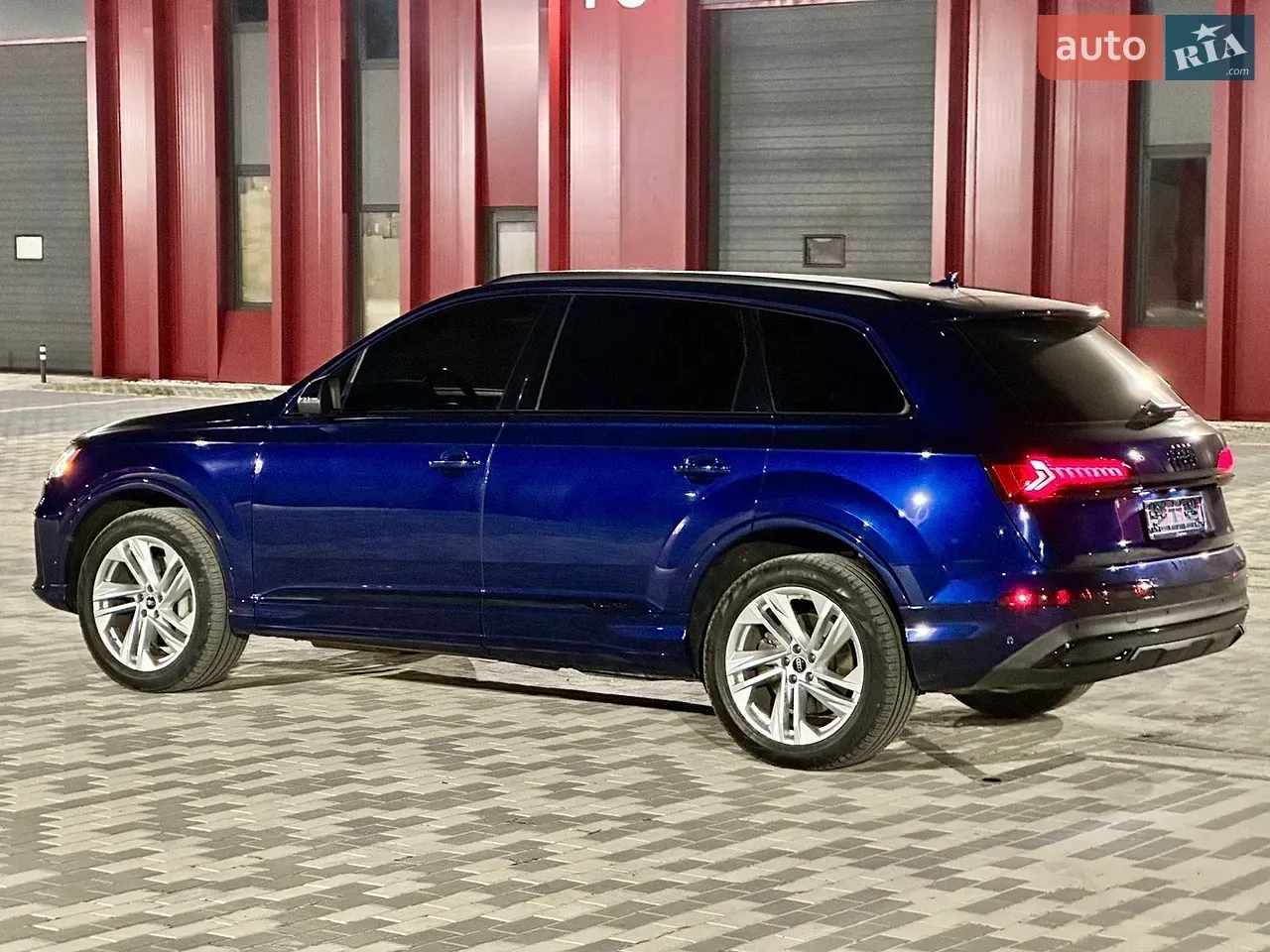 Audi Q7 2023 photo 4