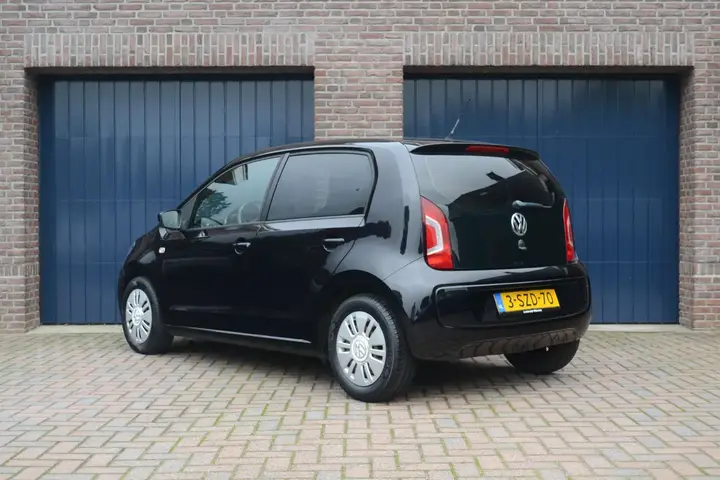 Volkswagen Up 2014 photo 3