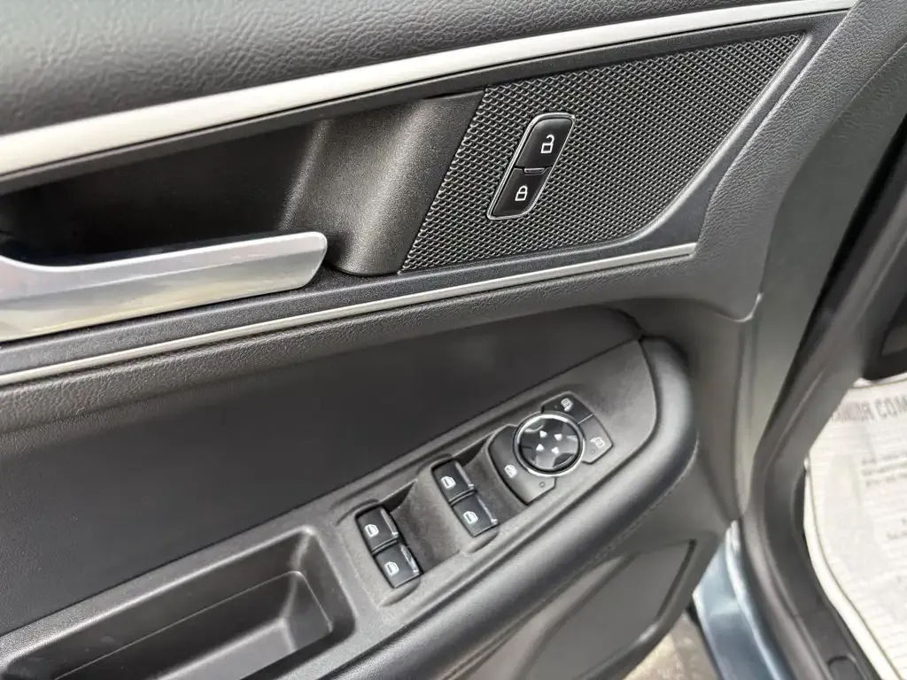Ford Edge 2023 photo 4