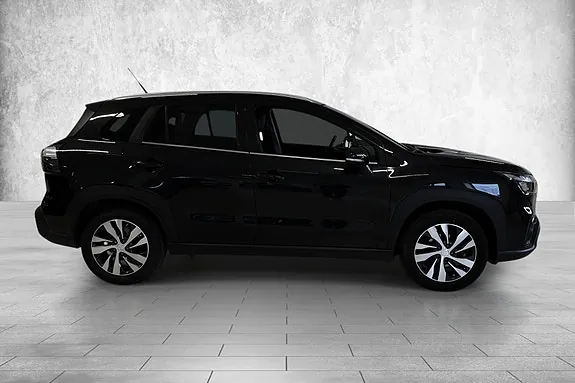 Suzuki S-Cross 2022 photo 4