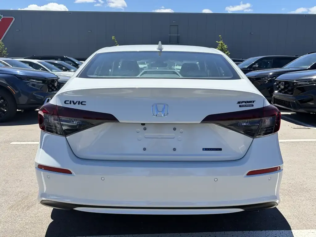 Honda Civic 2026 photo 4
