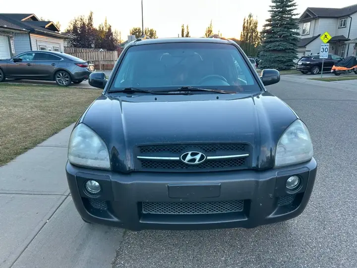 Hyundai Tucson 2005 photo 2
