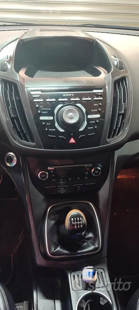 Ford Kuga 2015 photo 5