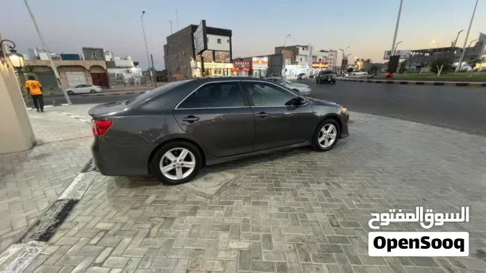 Toyota Camry 2014 photo 4