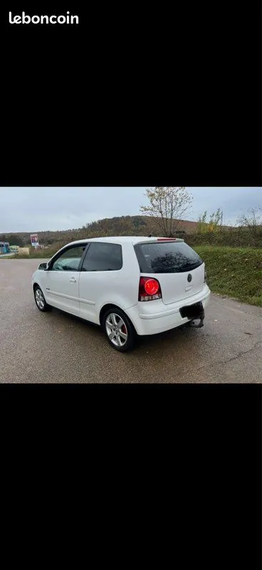 Volkswagen Polo 2008 photo 2