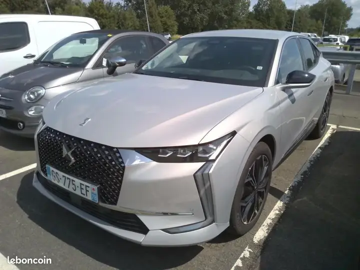 DS Automobiles Ds 4