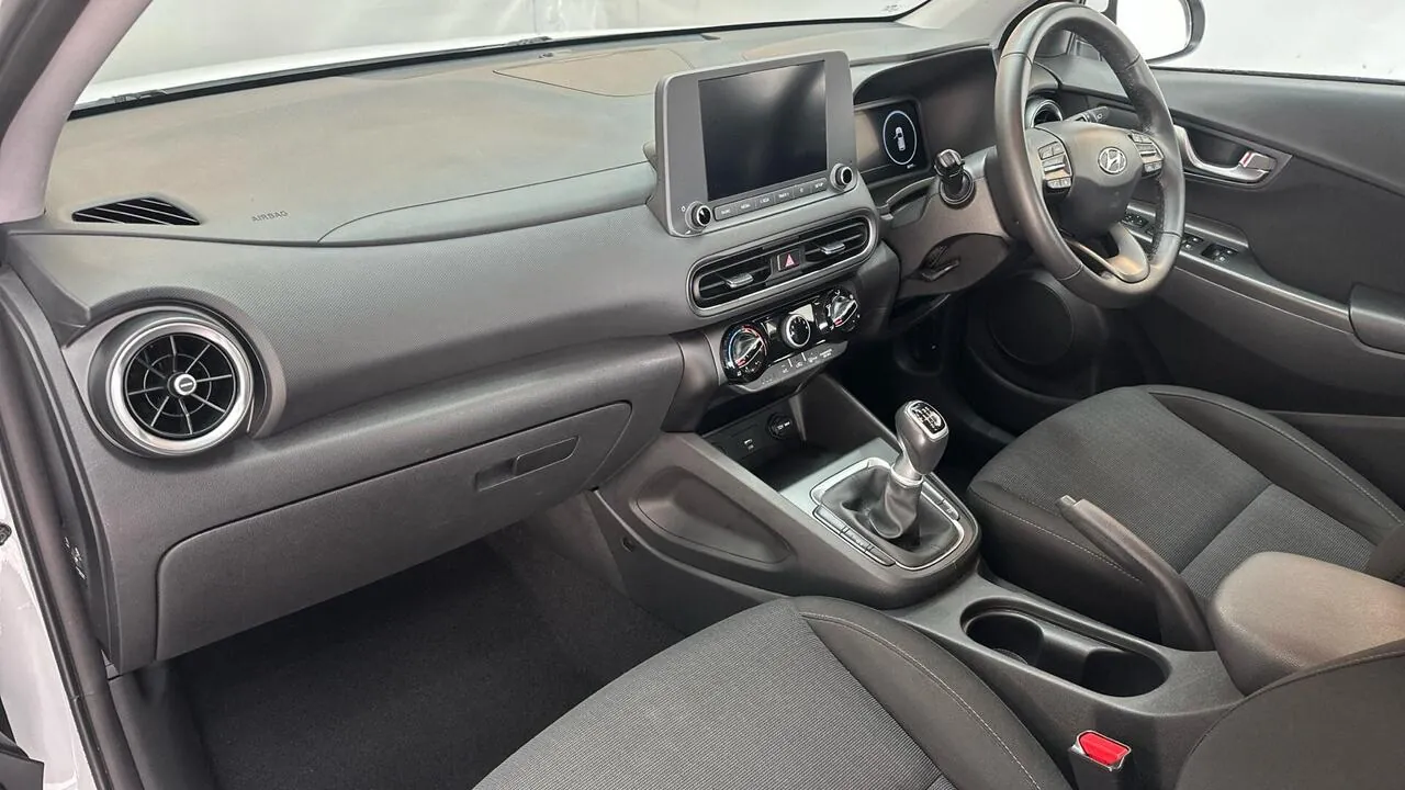 Hyundai Kona 2022 photo 2