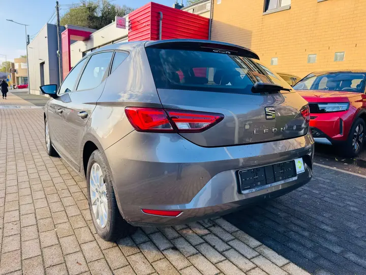 Seat Leon 2014 photo 4