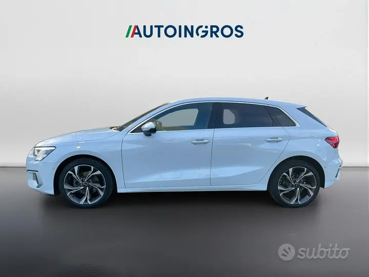 Audi A3 2024 photo 2