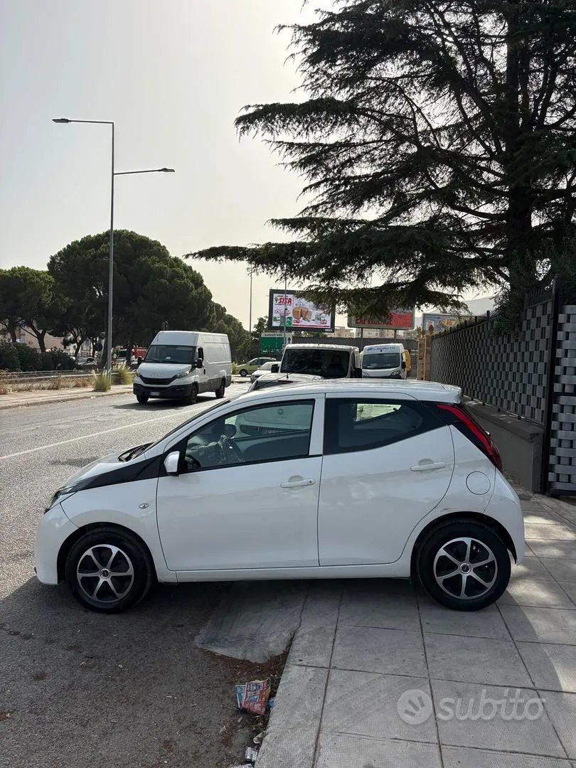 Toyota Aygo 2021 photo 2