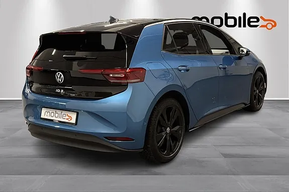 Volkswagen Id.3 2023 photo 2