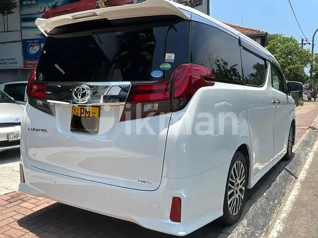 Toyota Alphard 2019 photo 4