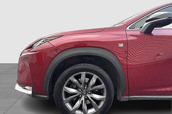 Lexus Nx300H 2015 photo 5