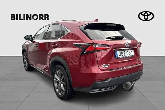 Lexus Nx300H 2015 photo 3