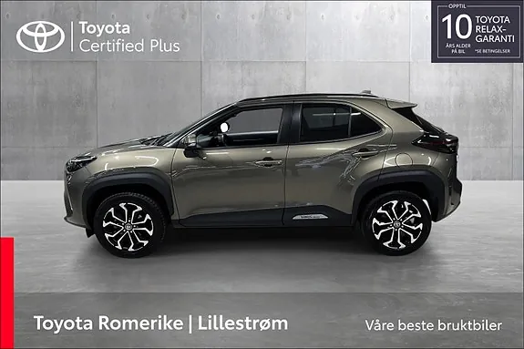 Toyota Yaris Cross 2025 photo 2
