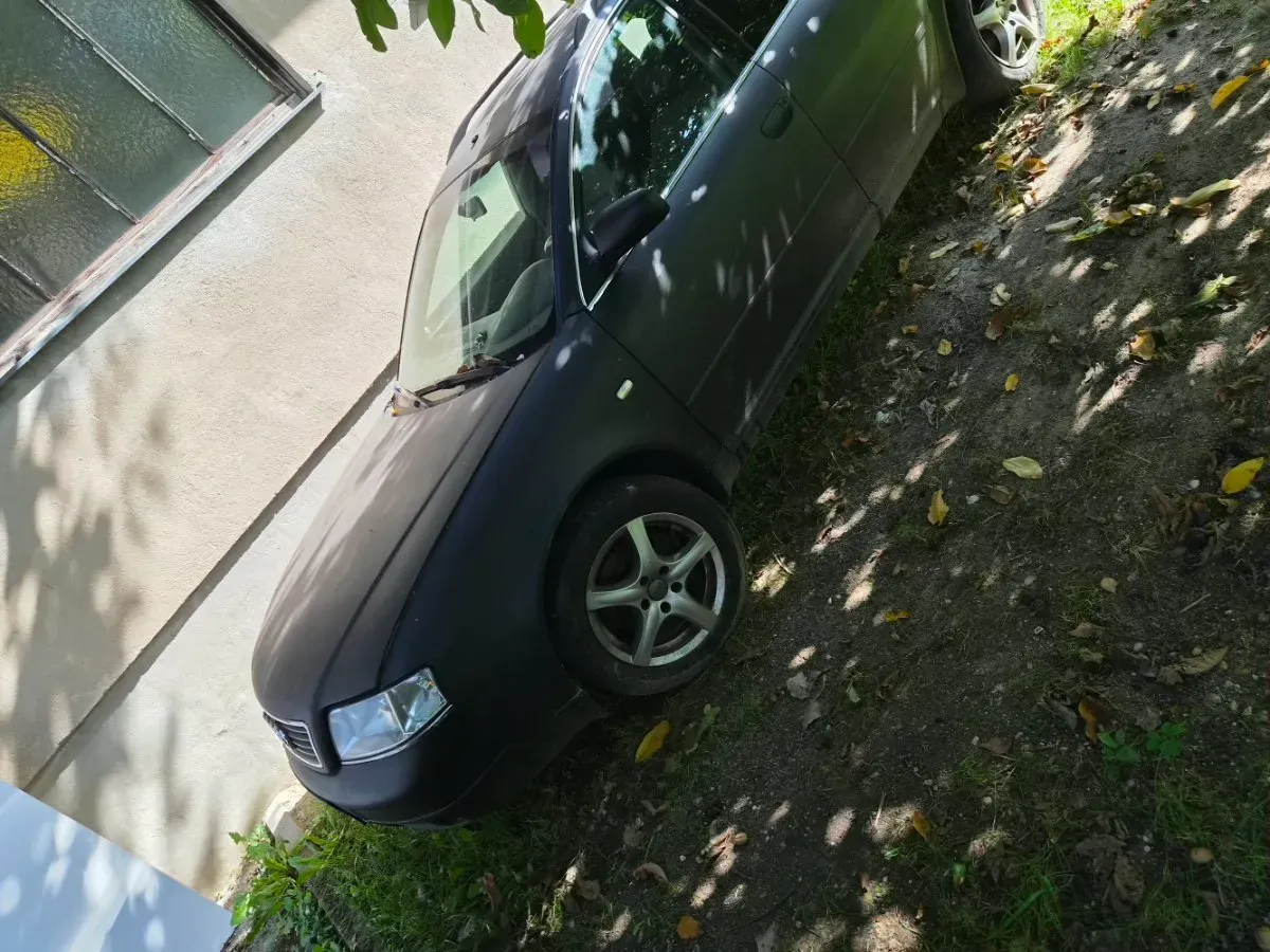 Audi A6 1998 photo 2