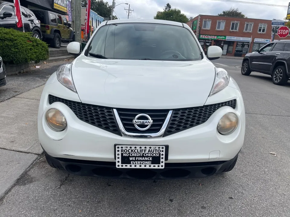 Nissan Juke 2013 photo 2