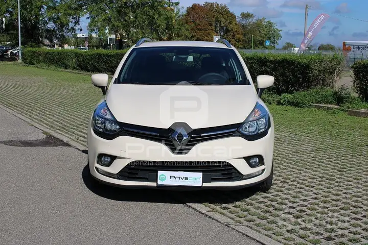 Renault Clio 2018 photo 2