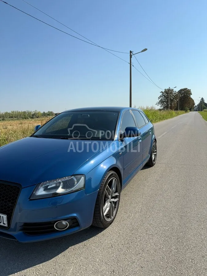 Audi A3 2010 photo 3
