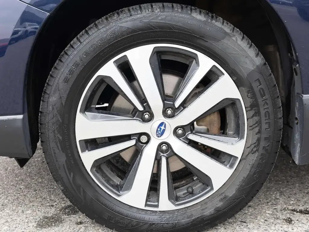 Subaru Outback 2018 photo 3