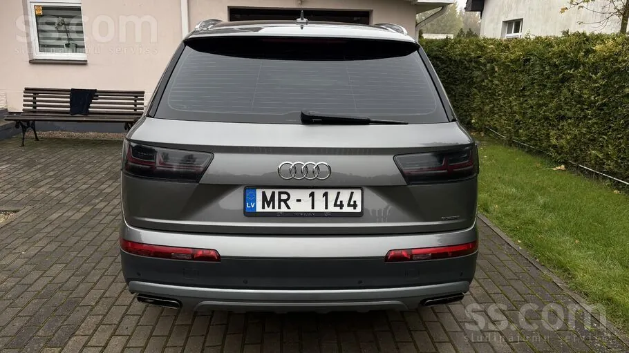 Audi Q7 2016 photo 3