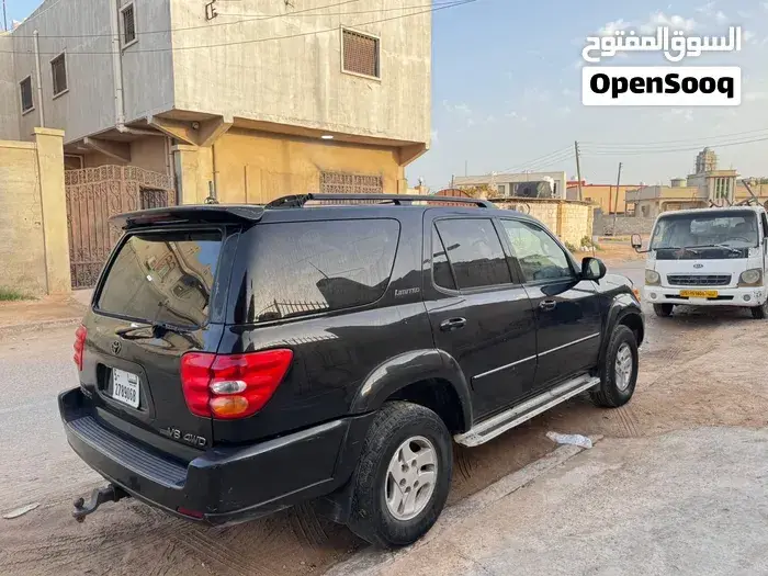 Toyota Sequoia 2004 photo 4