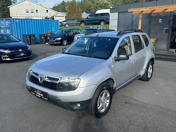 Dacia Duster 2012 photo 2