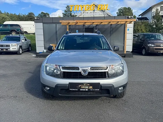 Dacia Duster 2012 photo 3