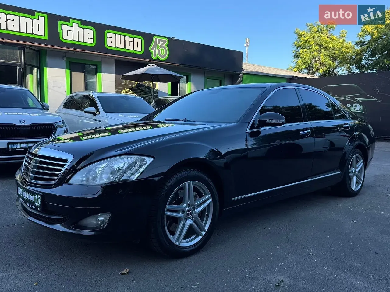 Mercedes-Benz S-Class 2006 photo 4