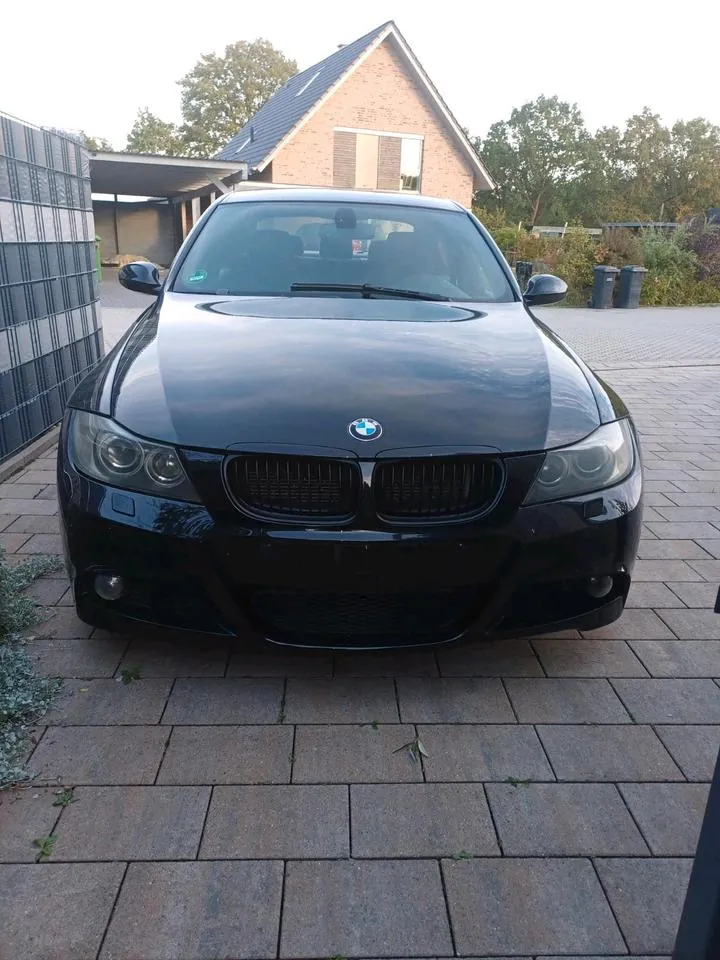 BMW 320I
