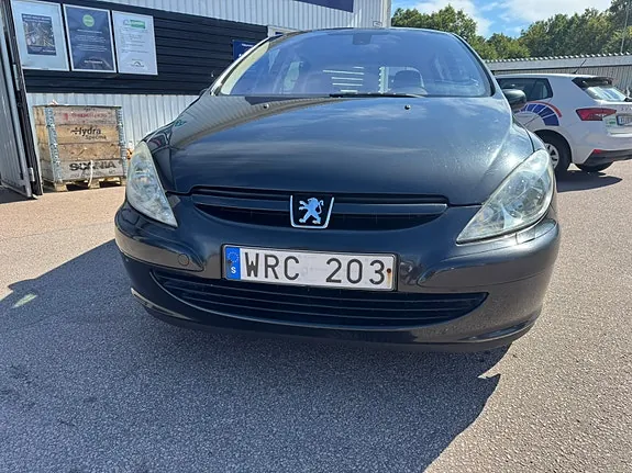 Peugeot 307 2005 photo 2