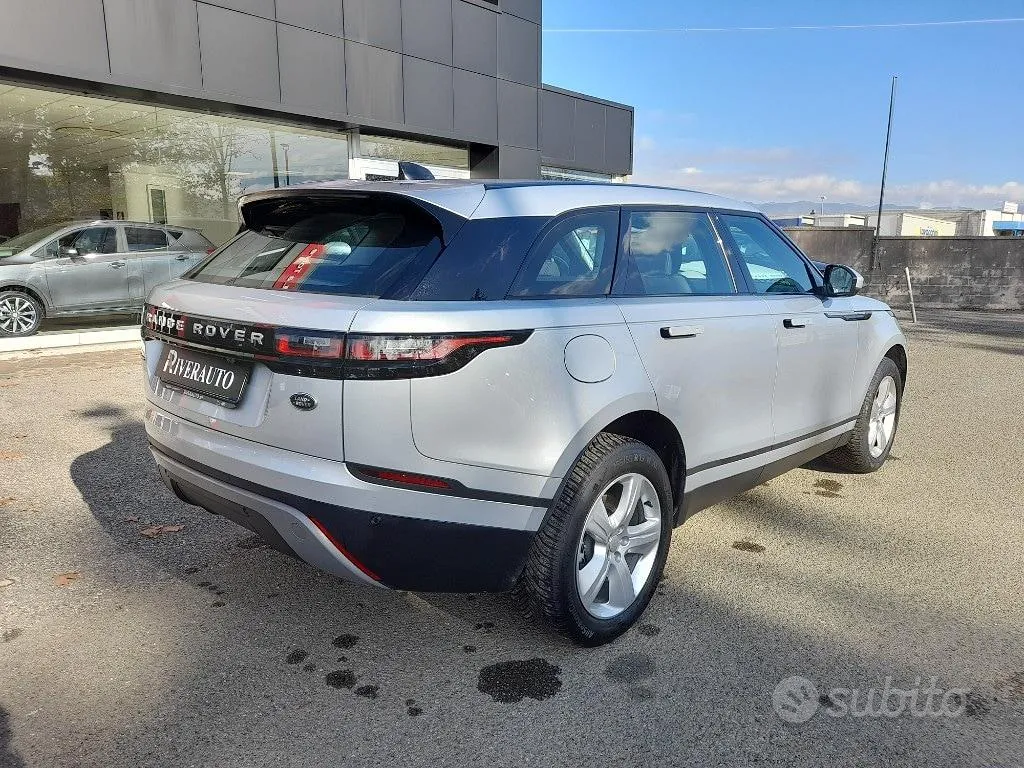 Land Rover Range Rover Velar 2022 photo 3