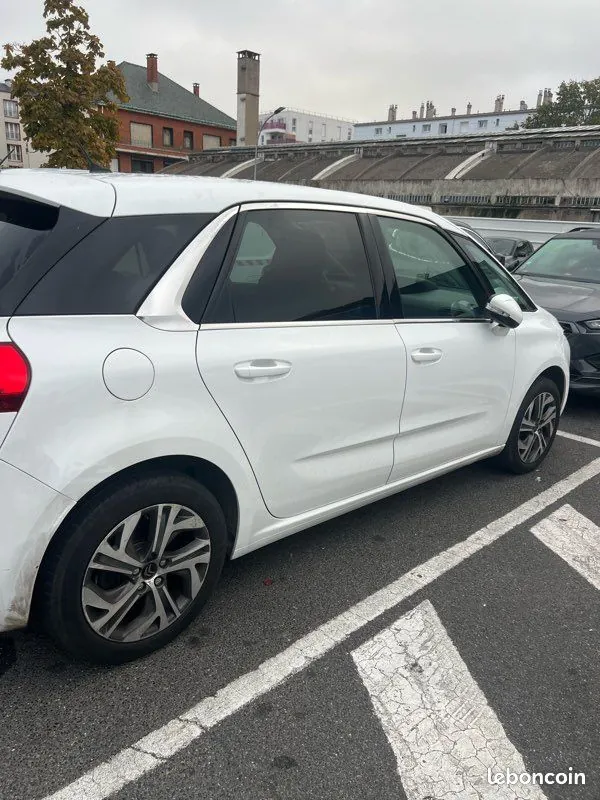 Citroen C4 Picasso 2016 photo 3
