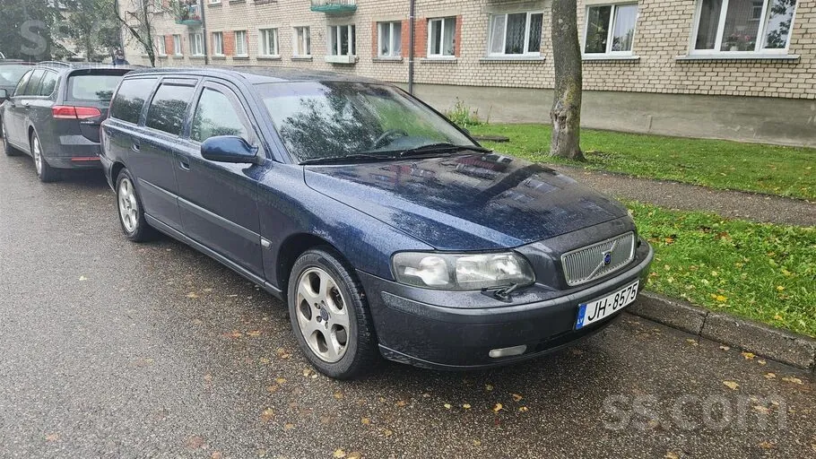 Volvo V70