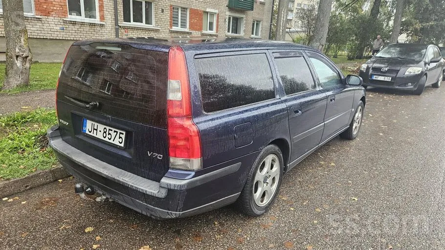 Volvo V70 2002 photo 4