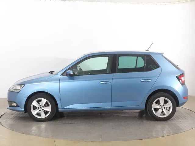 Skoda Fabia 2018 photo 2