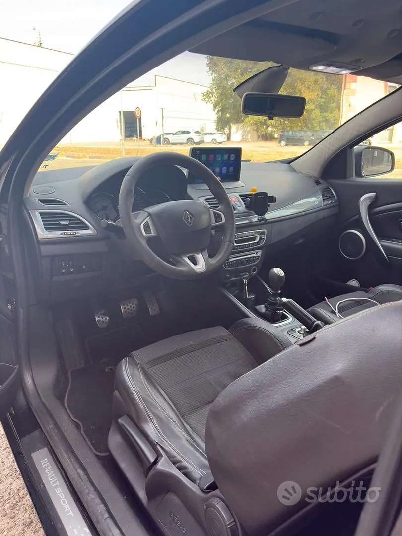 Renault Megane 2011 photo 5
