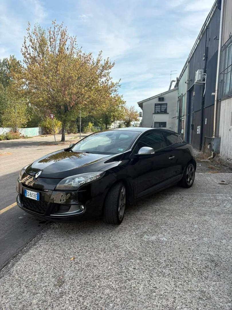 Renault Megane 2011 photo 3