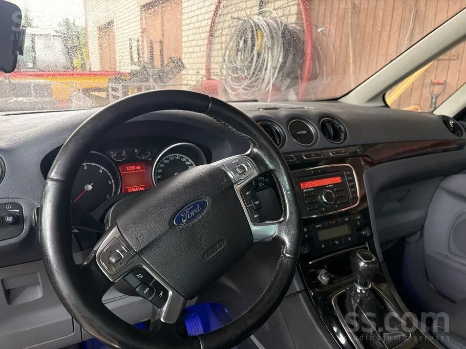 Ford Galaxy 2006 photo 5